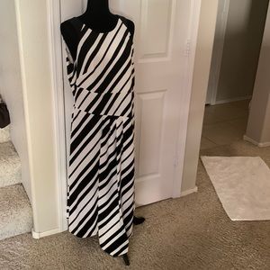 Black and white Alfani  dress size 12